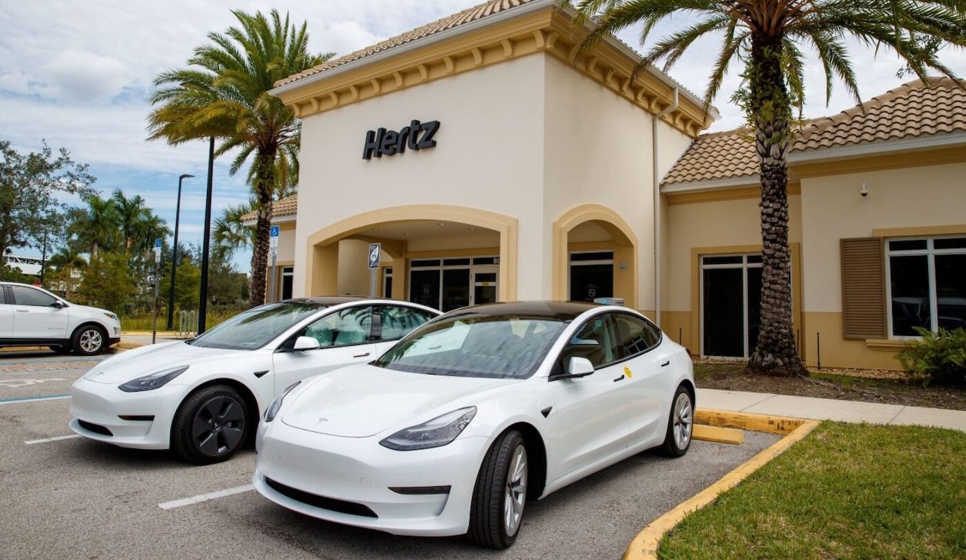 hertz-is-now-selling-teslas-to-renters!-(super-cheap)