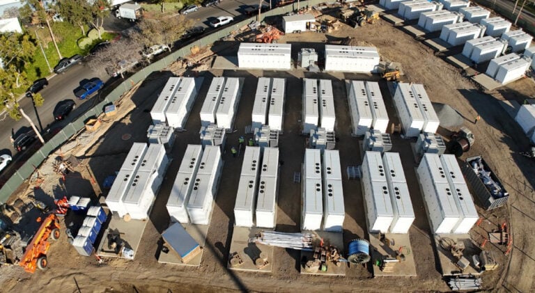 california-utility-sce-seeks-expedited-approval-for-solar-plus-storage-offtake-contracts
