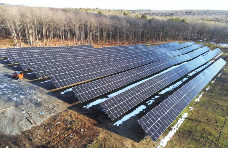 700-kw-solar-project-installed-on-unused-former-farmland-in-maine