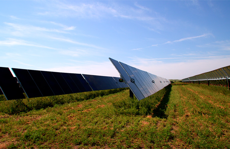 national-grid-renewables-flips-switch-on-95-mw-southern-minnesota-solar-portfolio