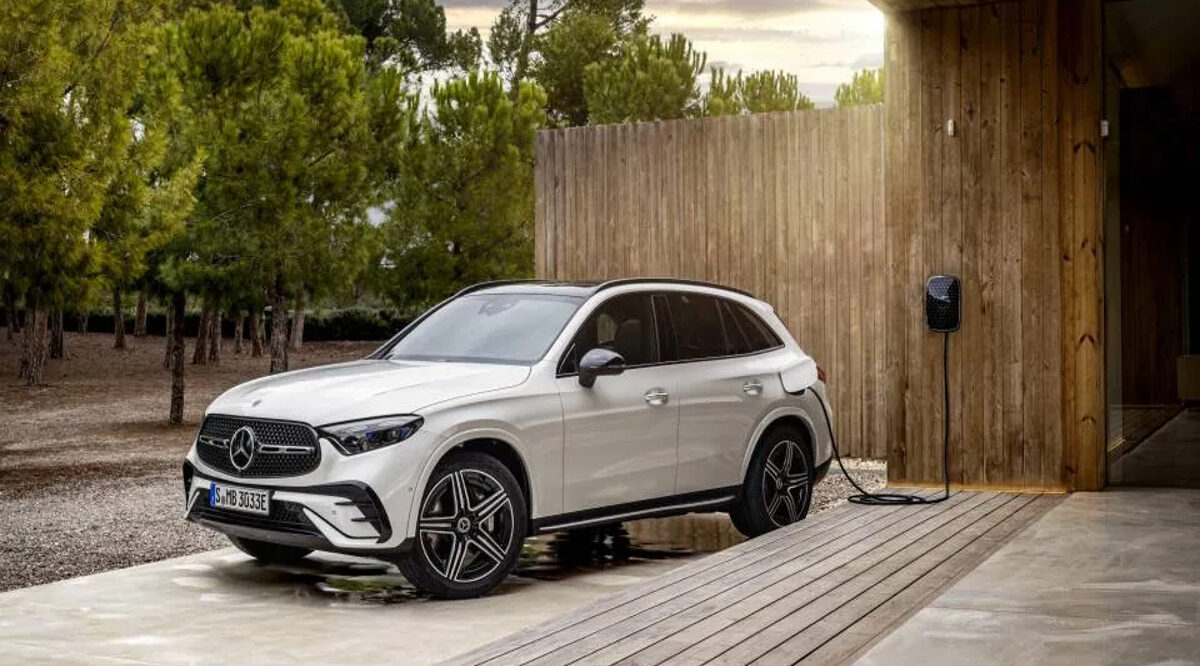 “super-hybrids”-like-the-mercedes-glc-350e-are-coming