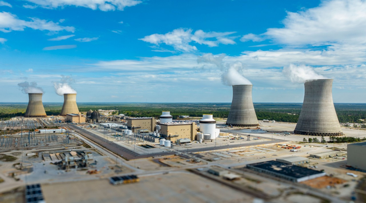us-government-agrees-to-10-year-nuclear-power-plan