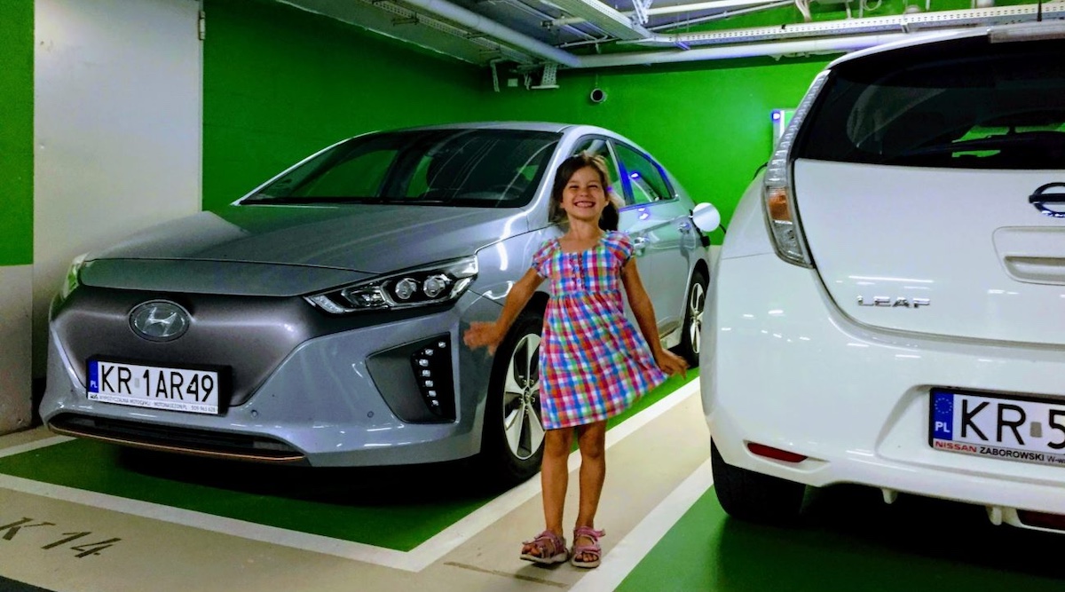 how-to-guarantee-seamless-ev-charging-in-shared-buildings-—-right-to-plug!