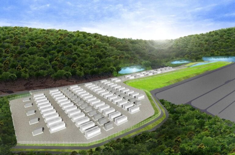 japan:-tesla-to-supply-548mwh-bess,-sumitomo-electric-deploying-12.5mwh-flow-battery