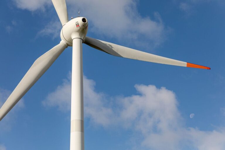 2,400mwh-wind-plus-storage-site-in-tasmania,-australia,-granted-‘major-project’-status