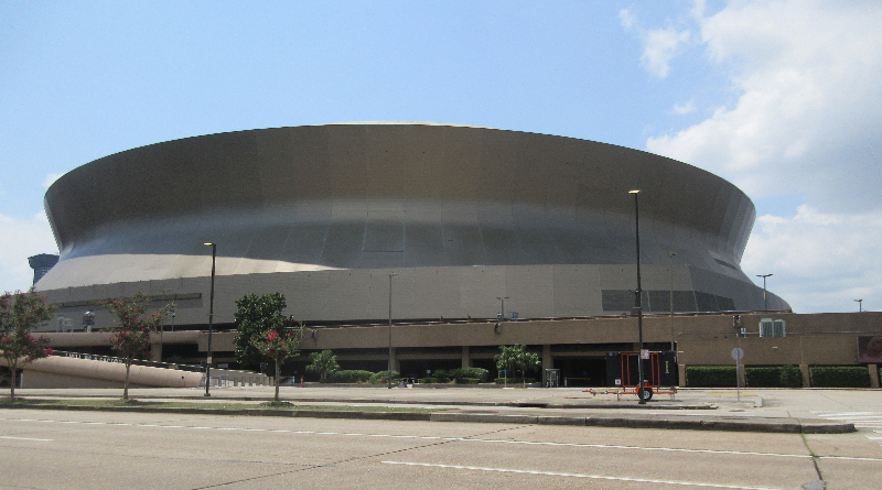 it’s-super-bowl-weekend-—-yay!-but-what-are-sports-doing-about-mega-event-emissions?