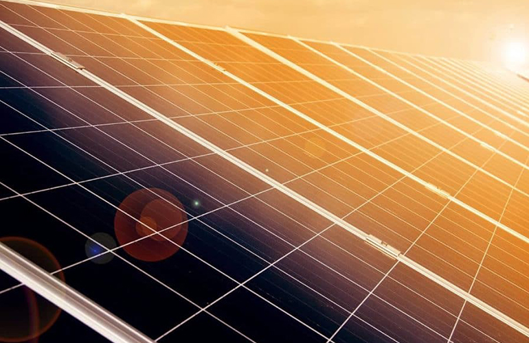 the-future-(and-present)-is-still-solar:-forecast-for-a-brighter-2025