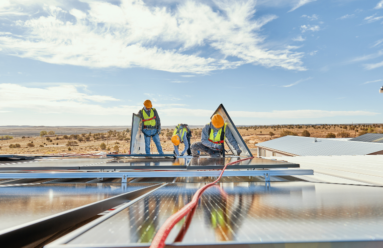 sunnova-cuts-15%-of-workforce-to-‘focus-on-capital-efficiency’