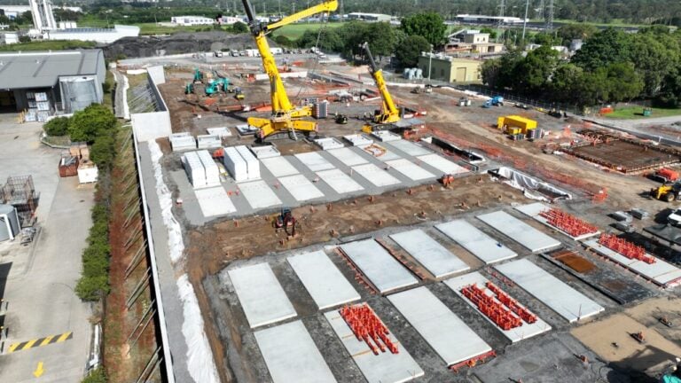 akaysha-energy-inks-offtake-agreement-for-410mwh-bess-in-queensland,-australia