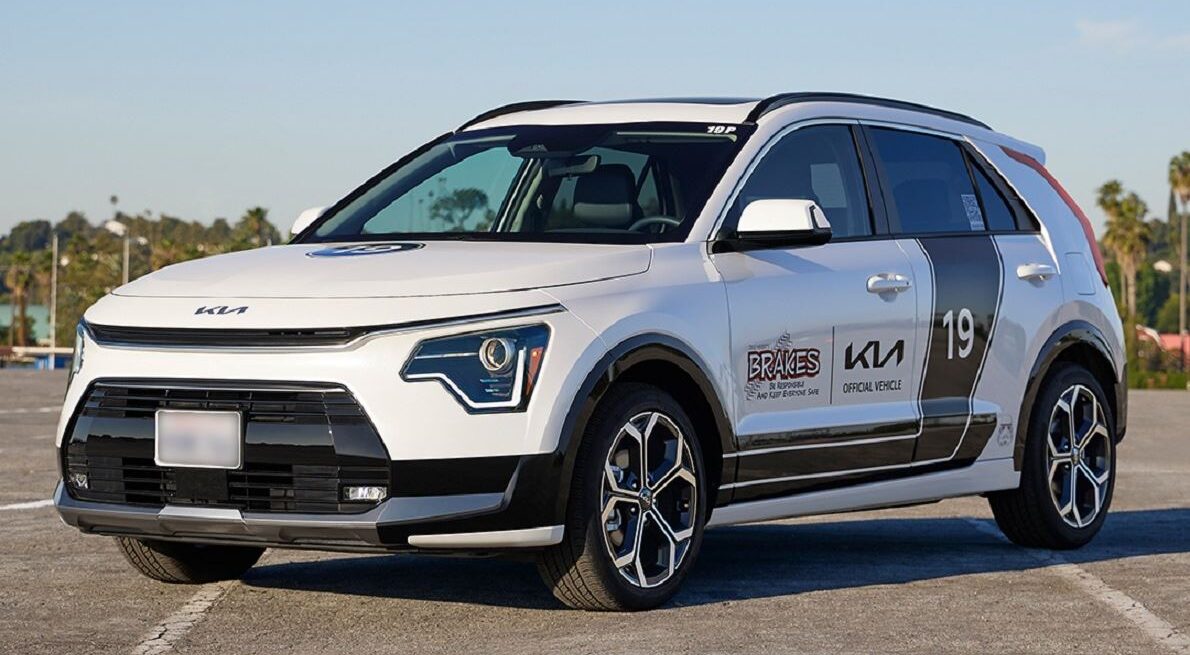kia-sponsored-training-puts-the-brake.s-on-teen-driving-accidents