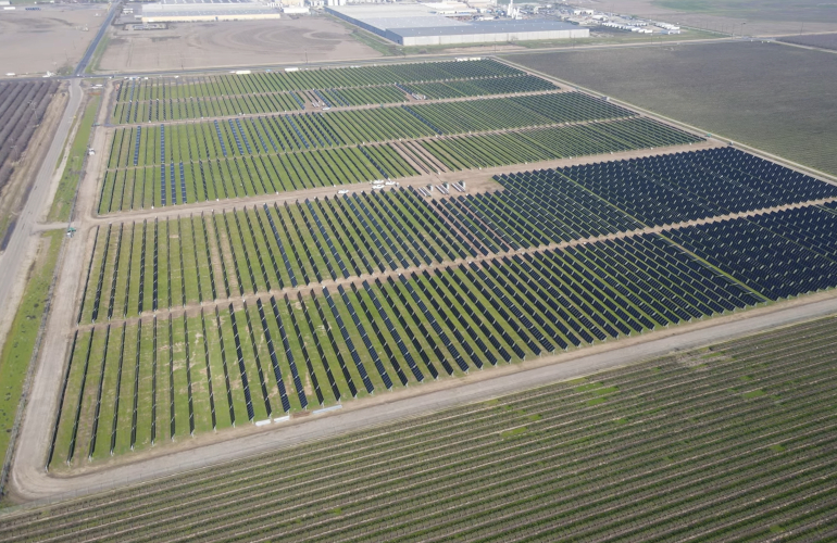 longroad-energy-develops-13-mw-solar-project-for-california-glass-packaging-facility