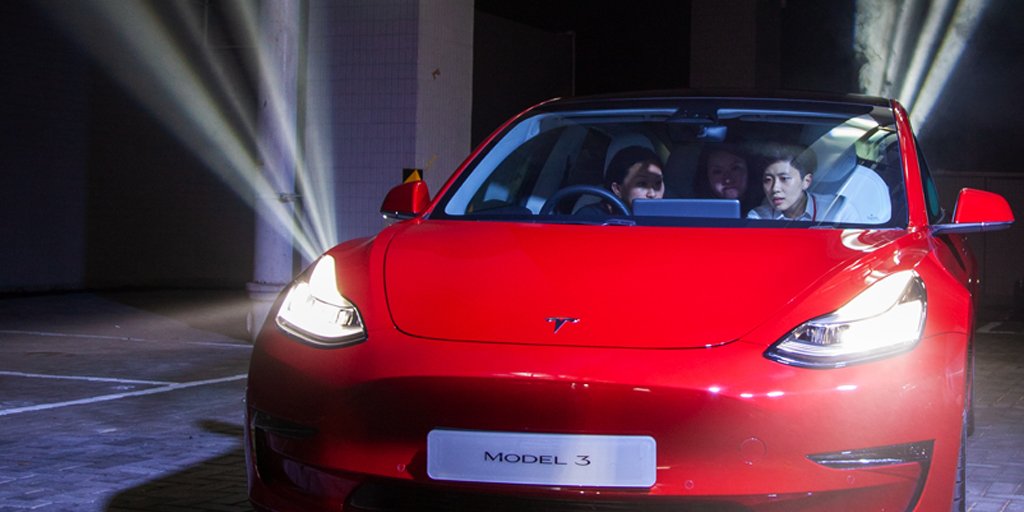 china-passenger-car-association-ceo-warns-elon-musk-is-burning-up-consumer-demand-for-teslas