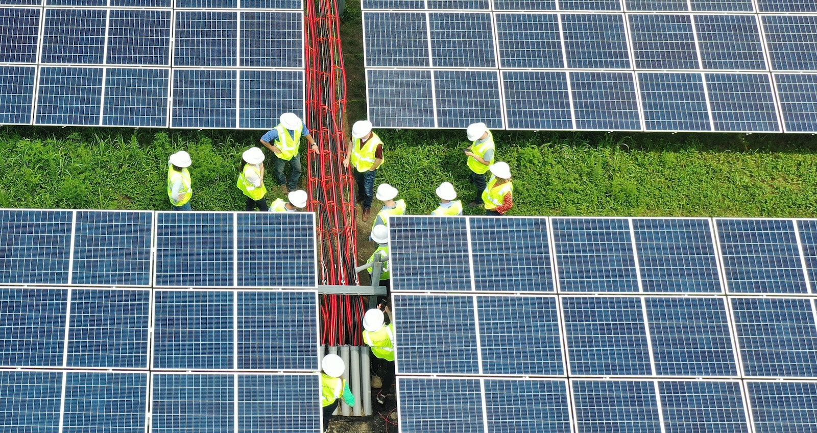 community-solar-gets-big-thumbs-up-from-global-investors