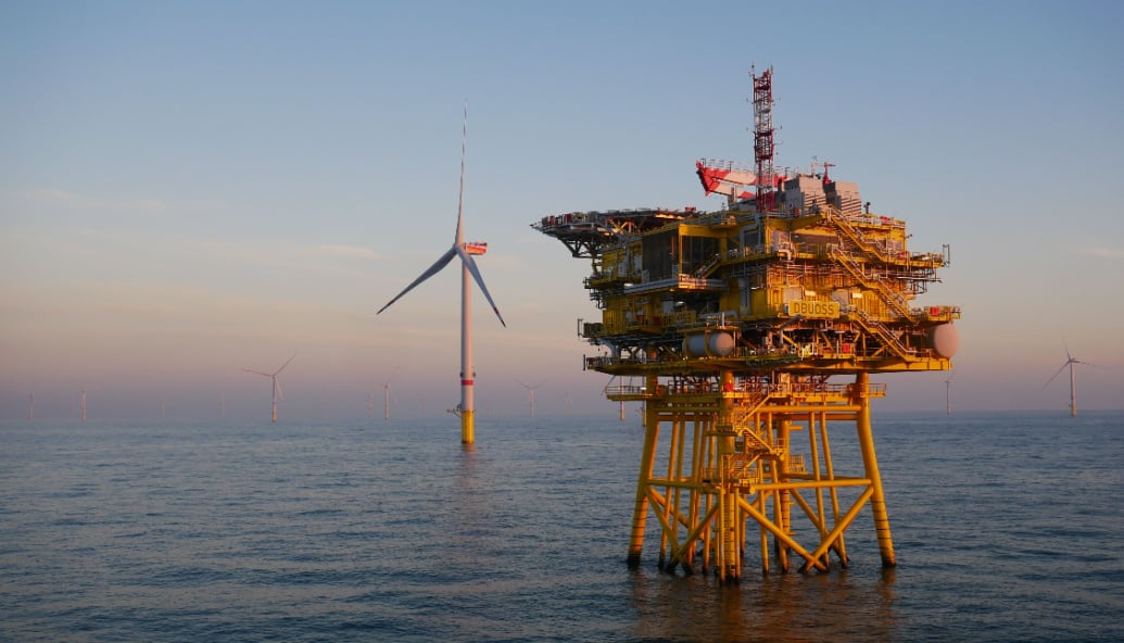 oil-majors-are-still-going-green,-honest…
