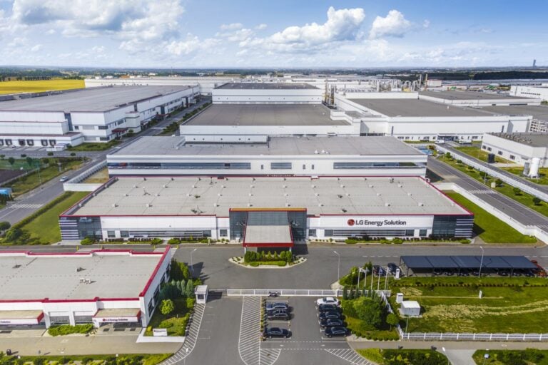 pge’s-900mwh-bess-will-be-first-to-use-lg’s-ess-batteries-produced-in-poland