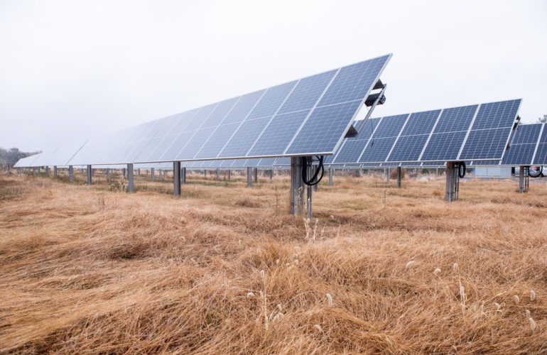 minnesota-legislature-considers-sunsetting-lmi-community-solar-program-in-2028