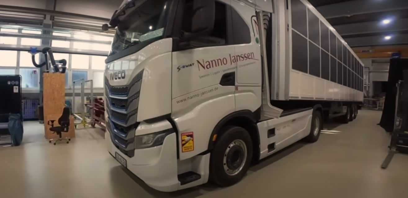 insights-from-an-electric-truck-driver