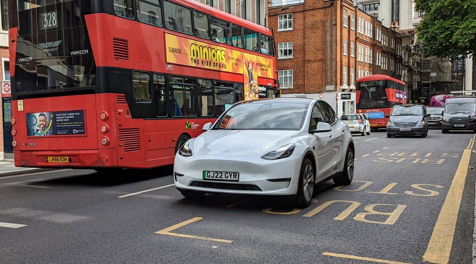 uk-reconsidering-tesla-subsidies-after-trump-tariffs