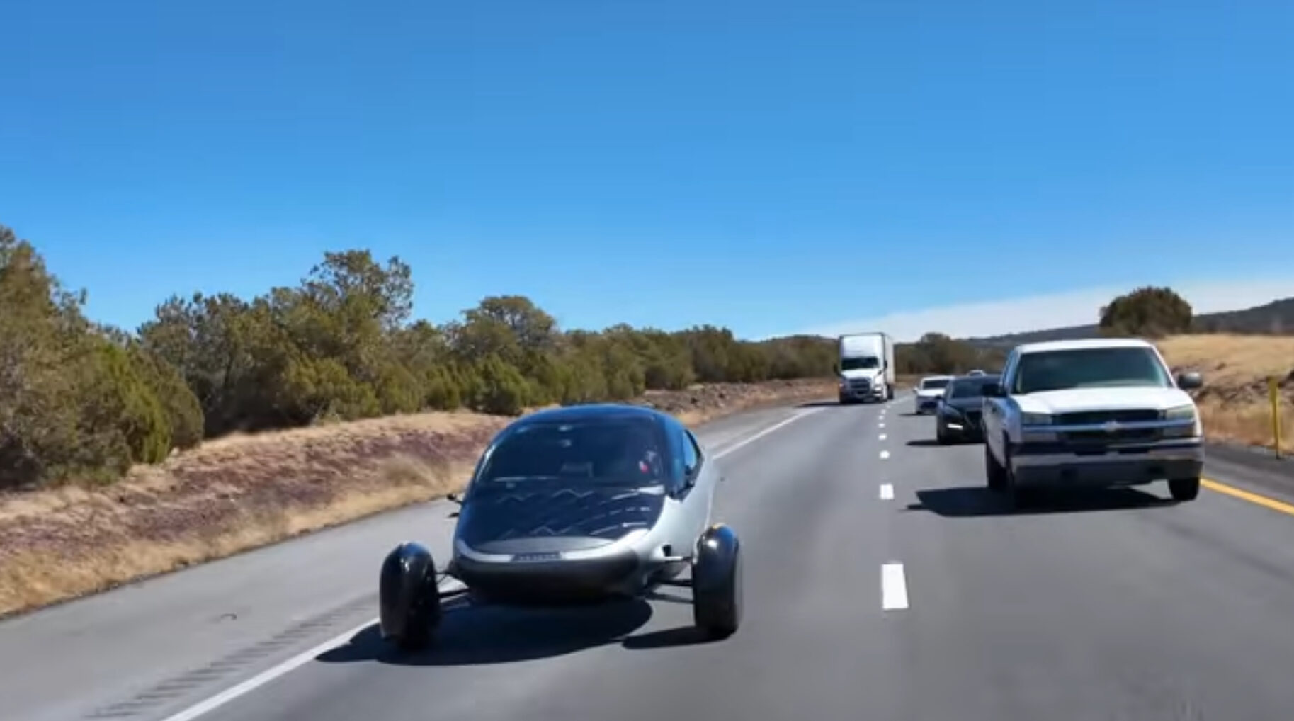 aptera-takes-its-first-road-trip