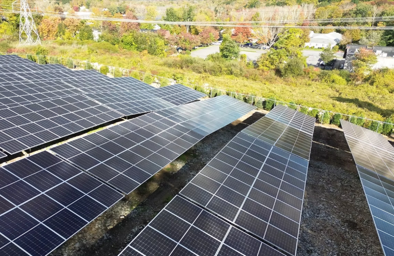 6.1-mw-of-solar-installed-on-steep,-uneven-terrain-in-new-york