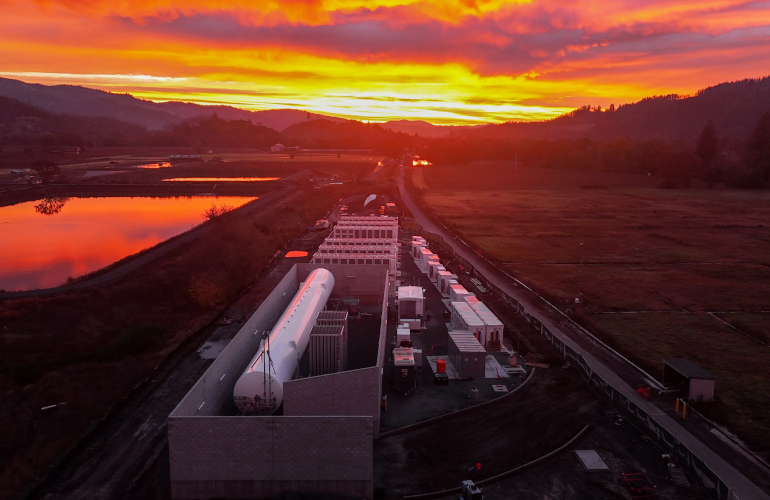 world’s-largest-hydrogen-+-lithium-energy-storage-system-to-come-online-in-california-this-quarter