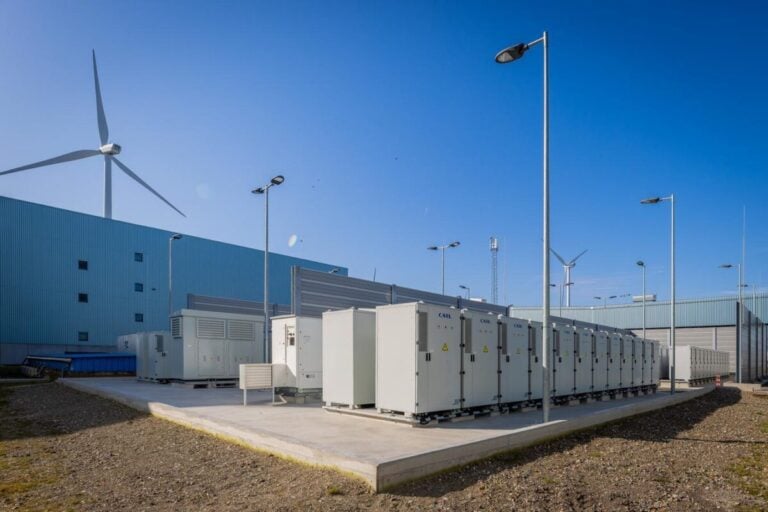 grid-scale-bess-deployments-reach-10.9gwh-in-march,-us-sees-highest-figure-in-six-months