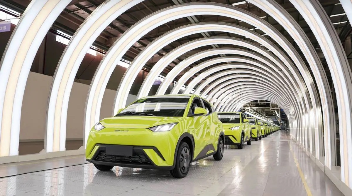 byd-announces-price-cut-on-seagull-—-now-$7,800