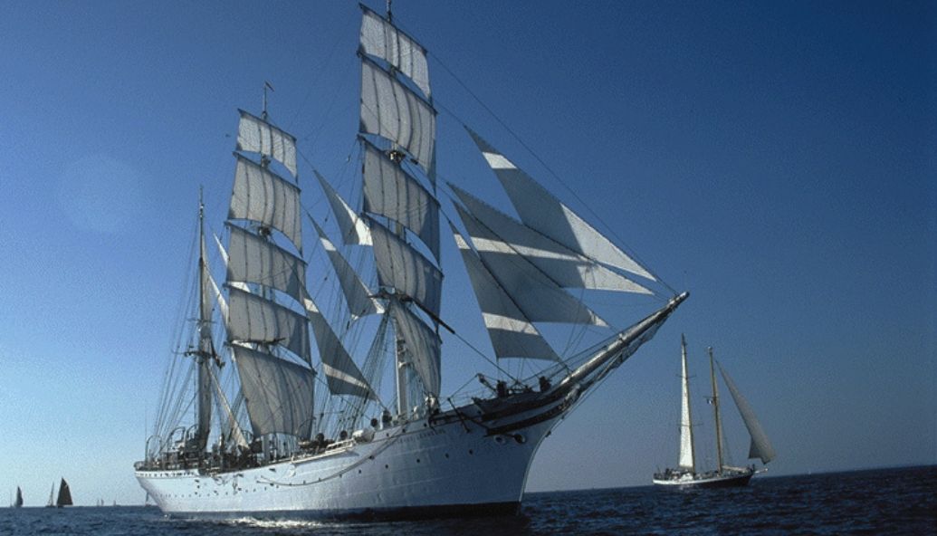 ancient-sailing-ship-starts-round-the-world-climate-science-quest