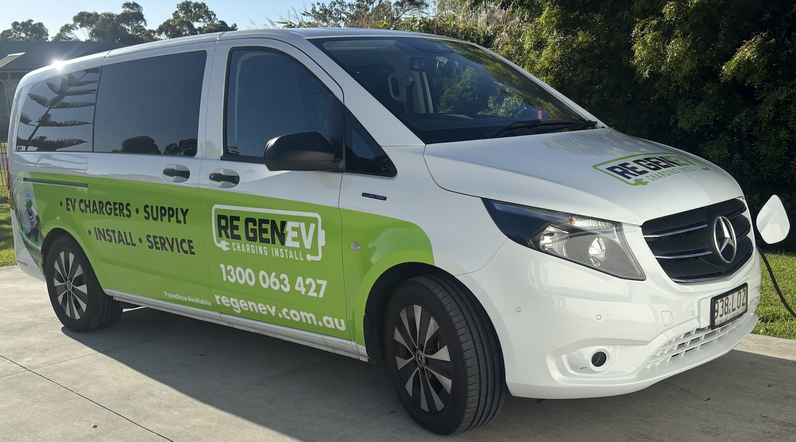 three-months-with-a-mercedes-evito-van-(vs.-tesla-model-y)