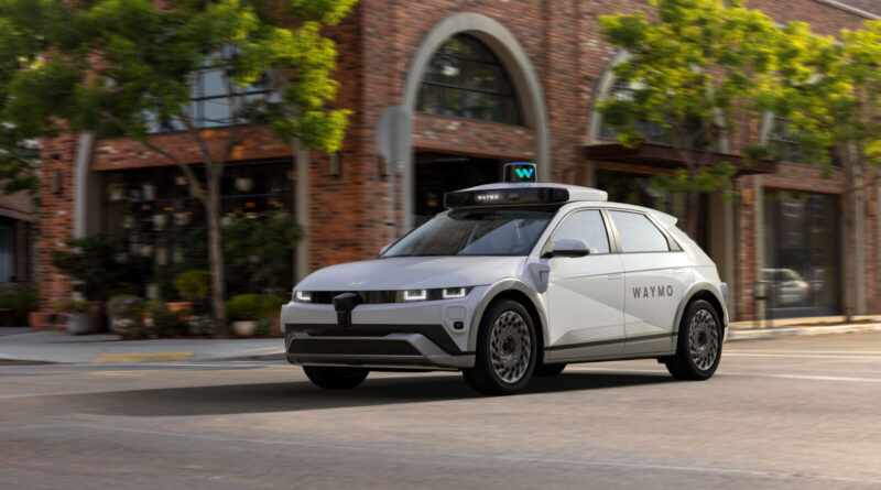 waymo’s-quickly-taking-more-market-share-than-i-expected