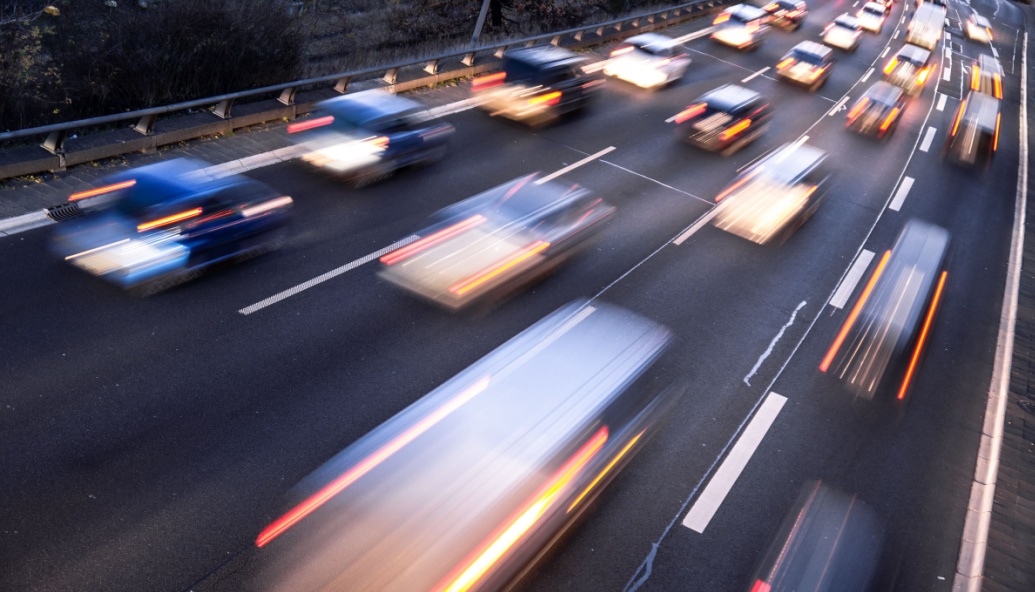 uk-hits-ev-milestone-as-vehicle-numbers-reach-record-high