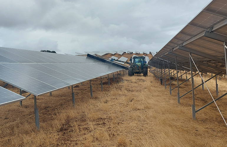 chemitek-releases-anti-soiling-solar-panel-coating-guaranteed-to-stay-on-for-full-year
