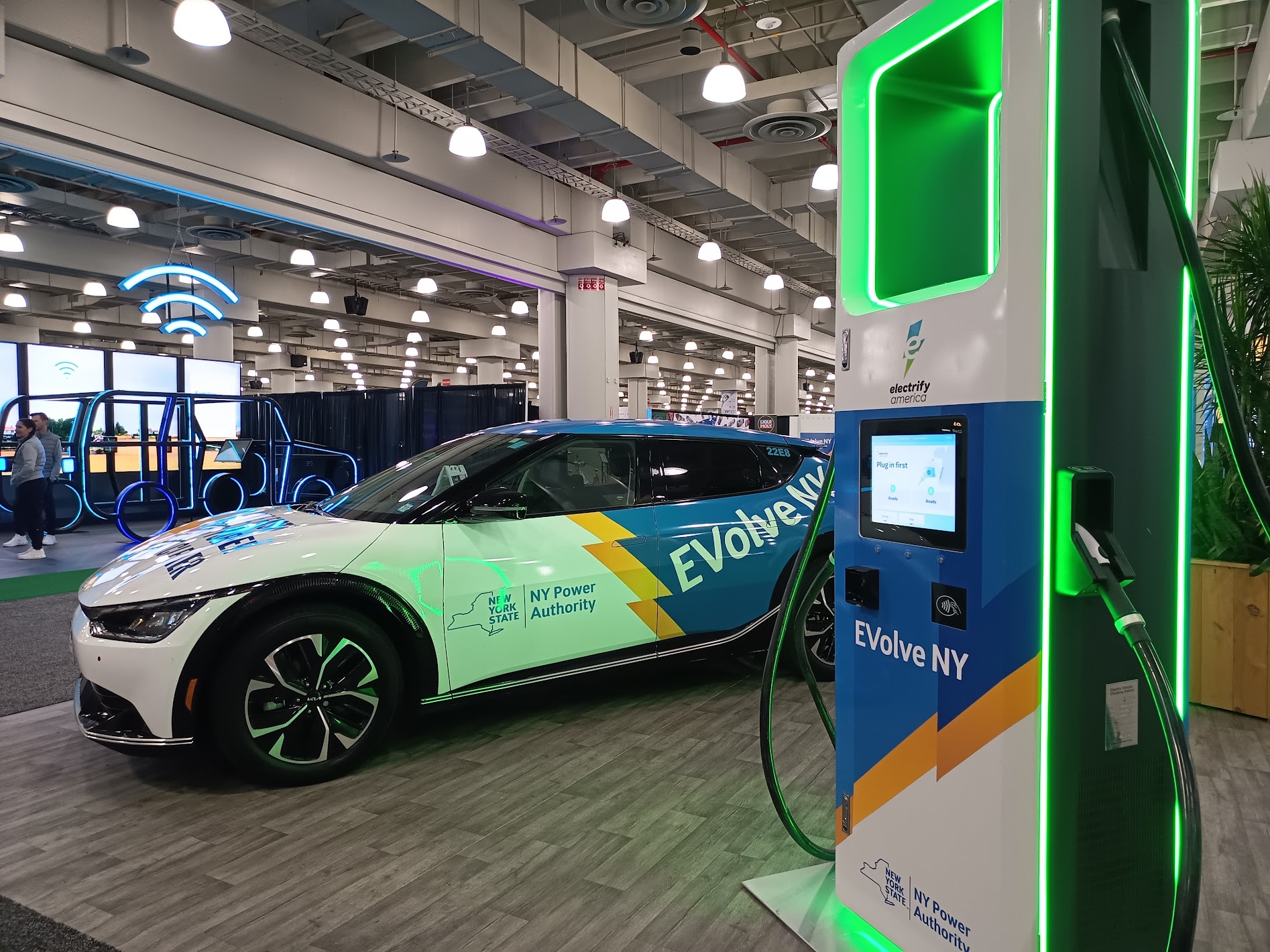 cleantechnica-checks-out-the-evs-at-the-new-york-auto-show