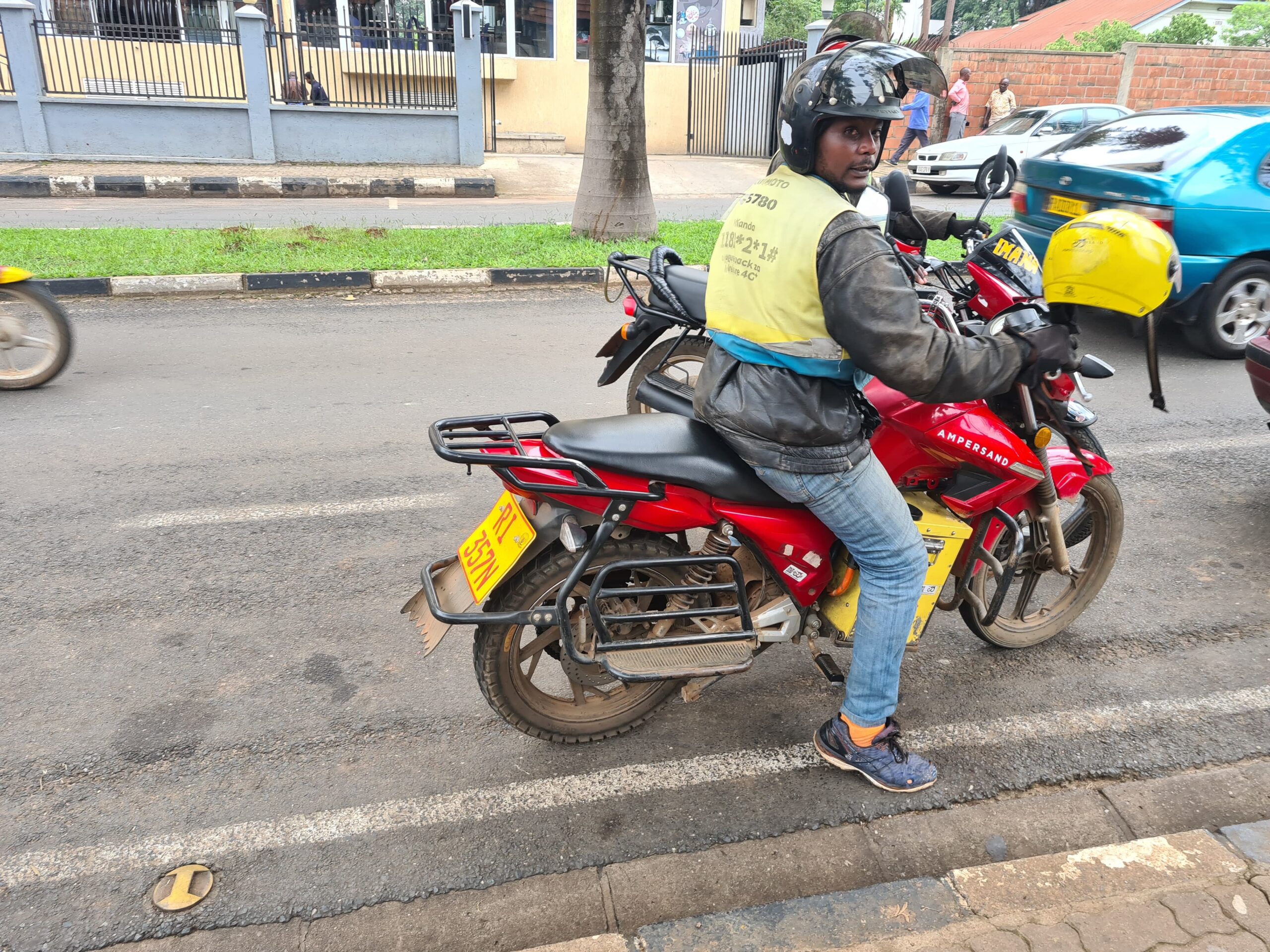 ampersand-leads-the-charge-as-electric-motorcycle-market-share-surges-in-kigali,-rwanda