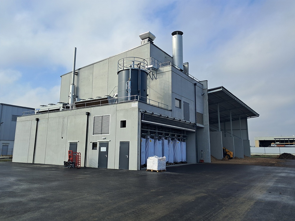 syncraft-opens-clean-power-plant-that-provides-electricity,-heat,-&-cdr