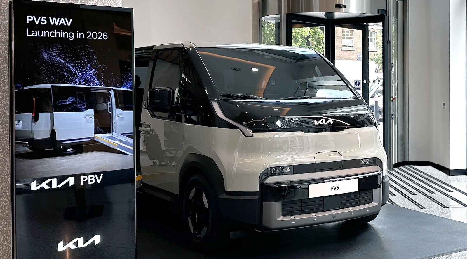 introducing-kia-pv5-wav:-a-new-era-of-wheelchair-accessible-electric-vehicles