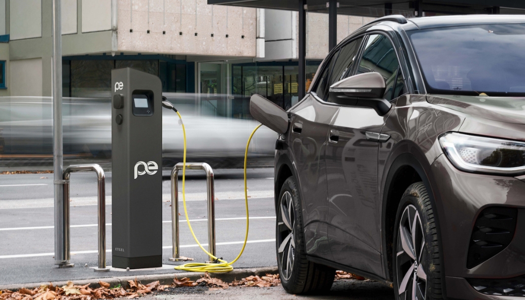 tap-and-go-chargers-for-hotel-group
