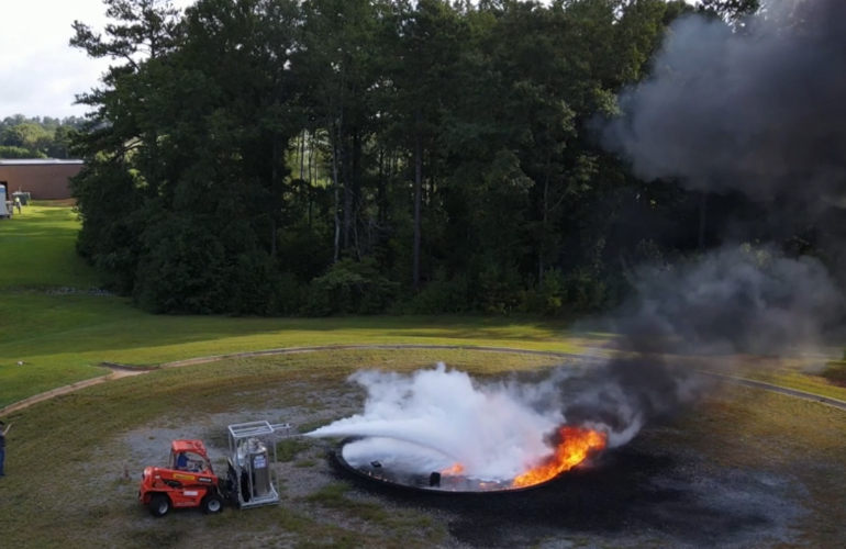 dry-ice-can-be-used-to-suppress-lithium-battery-fires