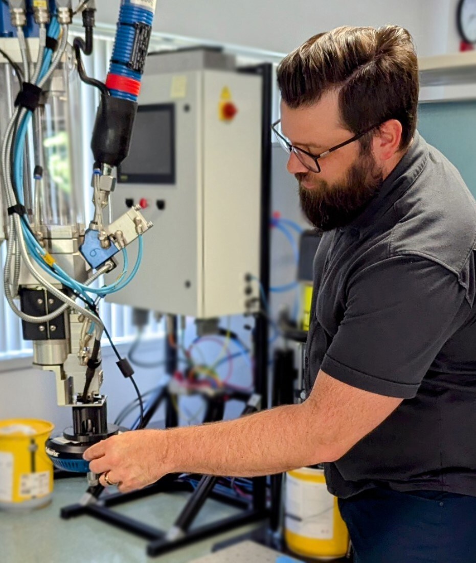 coherix-unveils-industry-first-service-program-for-adhesive-dispensing-systems