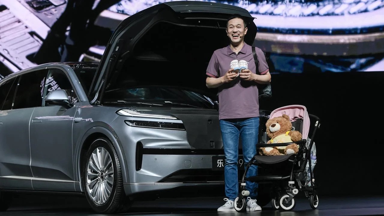 nio-aims-for-profits-in-q4,-byd-factory-news-in-brazil-&-mexico