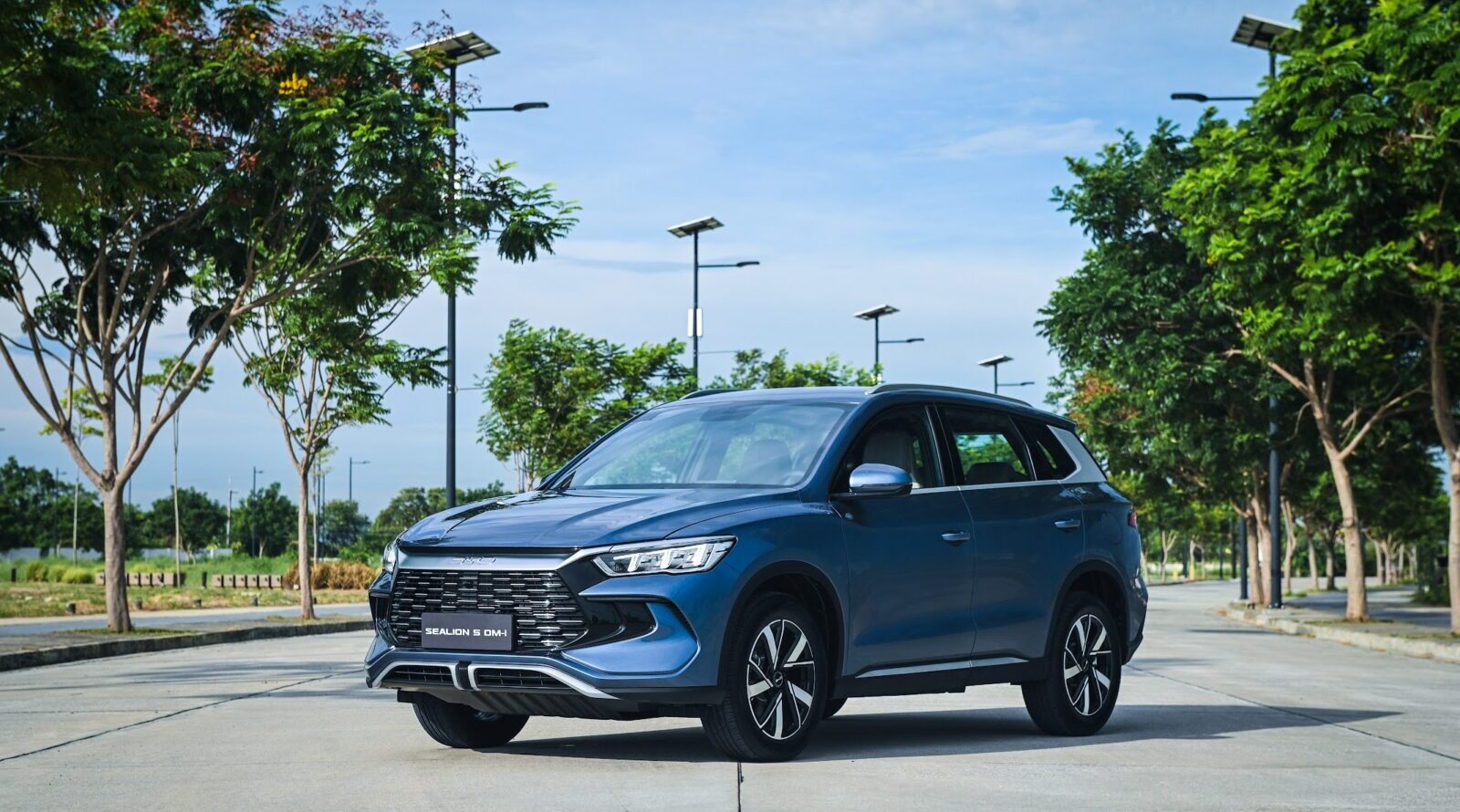 toyota-is-still-second-to-byd-in-singapore-almost-14-months-in-a-row