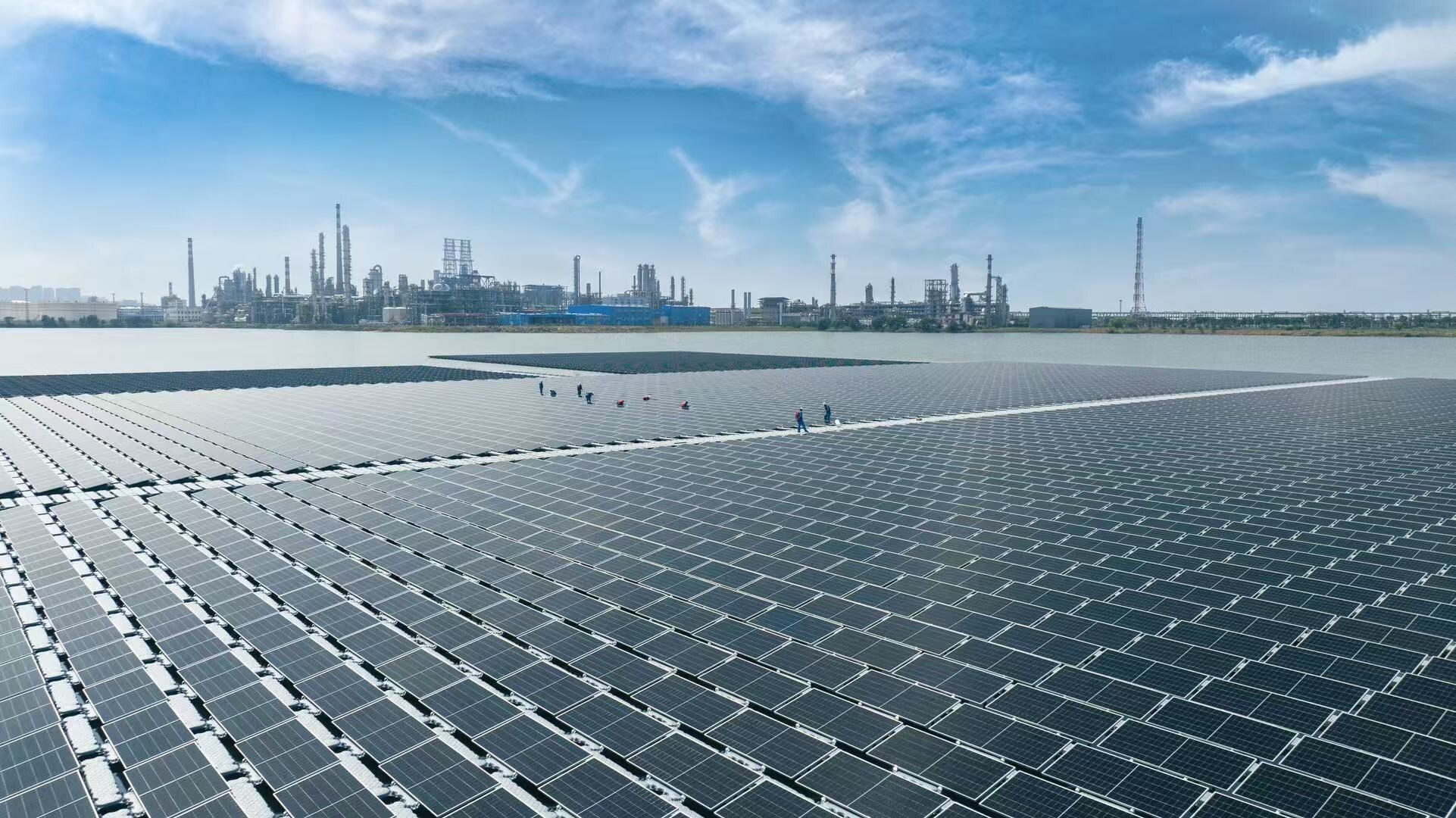 sinopec-lanza-el-primer-proyecto-fotovoltaico-marino-flotante-de-china