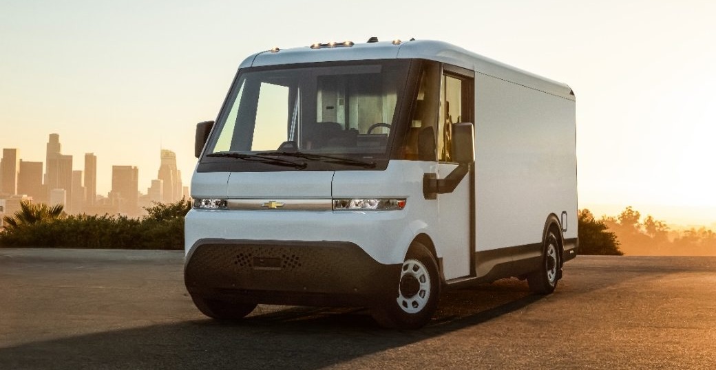 general-motors-cooks-up-a-new-electric-van-plan-with-hyundai