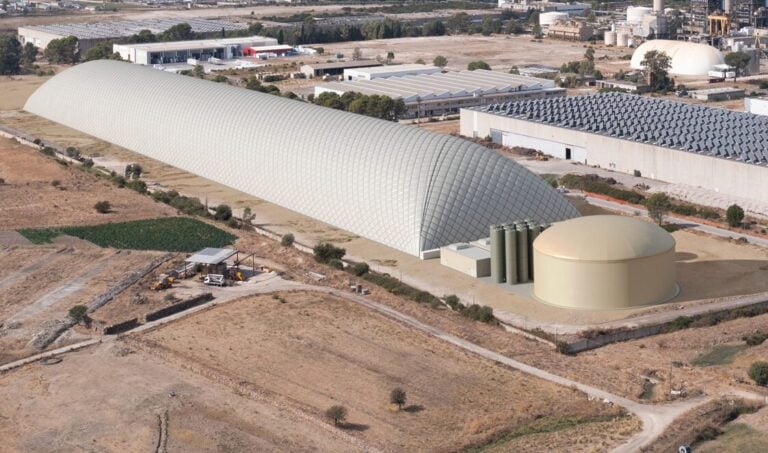 don’t-miss-the-moment:-why-we-must-scale-long-duration-energy-storage-now