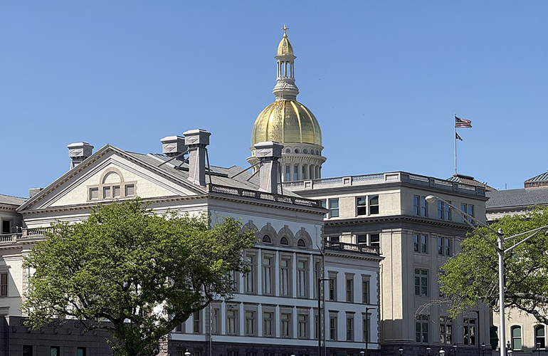 new-law-unlocks-3,000-mw-of-new-community-solar-capacity-in-new-jersey