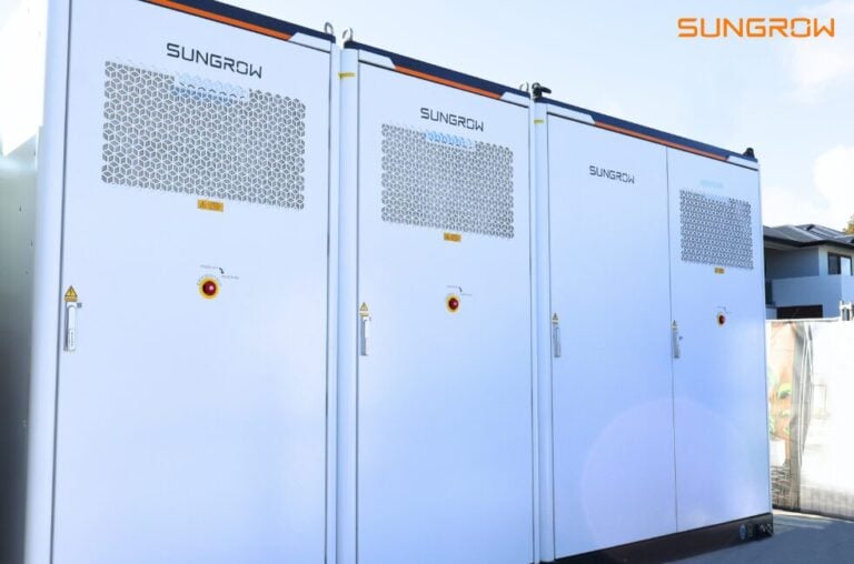 sungrow-deploys-first-c&i-community-batteries-to-undergo-csip-aus-testing-in-south-australia