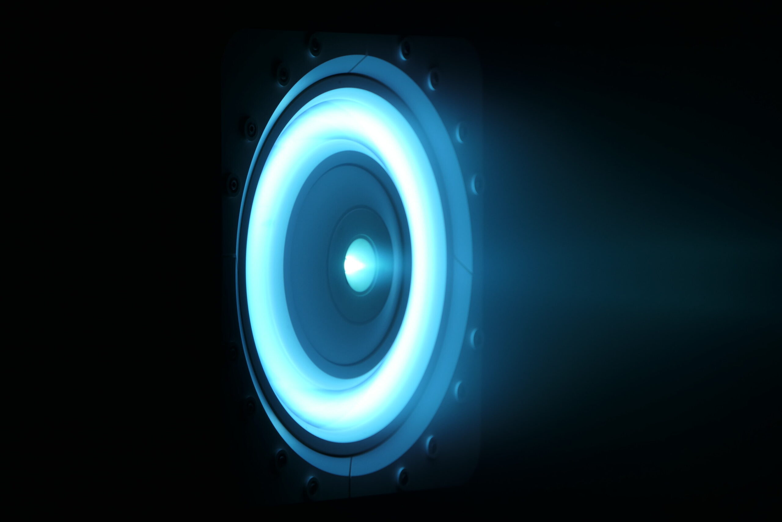 busek-delivers-high-power-electric-propulsion-for-artemis-lunar-gateway