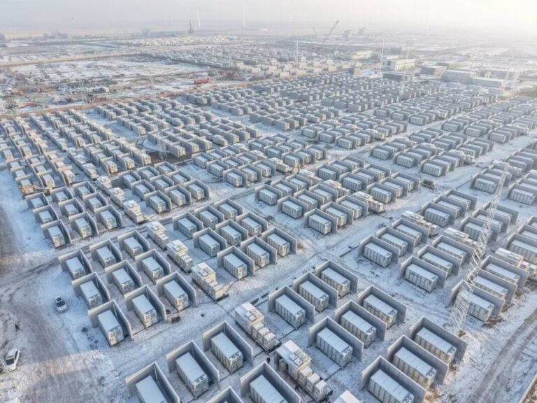 at-nearly-200gwh,-china’s-new-energy-storage-deployment-rate-hit-record-high-in-2025