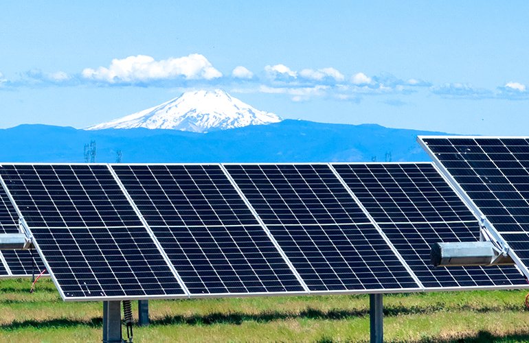 avangrid-powers-on-269-mw-of-new-solar-in-oregon