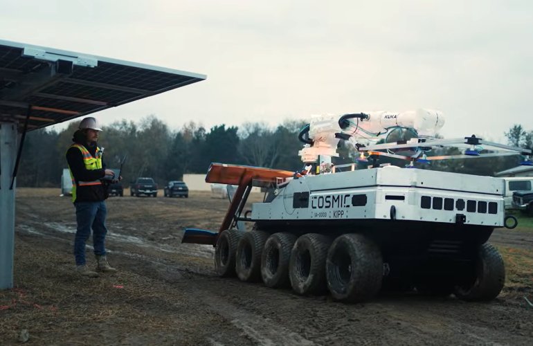 sunrobi-is-first-certified-operator-of-cosmic-robotics-autonomous-solar-installation-systems